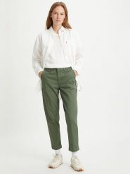 Levi's Spodnie chino w kolorze zielonym rozmiar: W27/L27. Zielone spodnie materiałowe Levi's®, l, bez wzorów, z podwyższonym stanem. Za 136.45 zł.