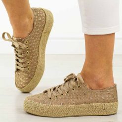 Khaki trampki damskie, espadryle Lee Cooper 3646. Brązowe espadryle Lee Cooper, bez wzorów, z jeansu, bez obcasa, bez zapięcia. W wyprzedaży za 143.65 zł.