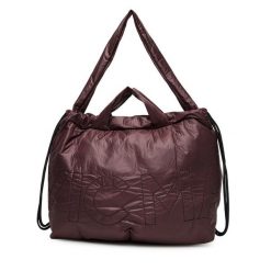 Torebka Vic Matié. Czerwone shopper Vic Matié, bez wzorów, bez dodatków. Za 999.99 zł.