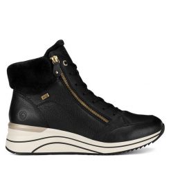 Trzewiki Remonte. Czarne botki Remonte, bez wzorów, bez obcasa, na koturnie, bez zapięcia. Za 367.00 zł.