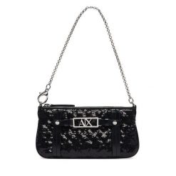 Torebka Armani Exchange. Czarne kopertówki Armani Exchange, bez wzorów, bez dodatków. Za 479.99 zł.