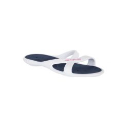 Klapki basenowe SLAP 500 damskie. Białe klapki NABAIJI, bez wzorów, z kauczuku, bez obcasa. Za 39.99 zł.