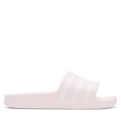 Klapki adidas. Czerwone klapki Adidas, bez wzorów, bez obcasa. Za 99.99 zł.