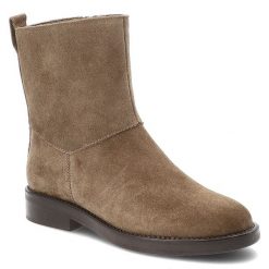 Botki damskie Vinceza o klasycznym fasonie z zamszową cholewką i niskim stabilnym obcasem khaki, 31710 KH Khaki/Skóra. Brązowe botki VINCEZA, na jesień, bez wzorów, z jeansu, bez obcasa, na obcasie, bez zapięcia. Za 259.00 zł.