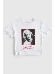 Guess T-Shirt 182713 Biały Classic Fit. Białe t-shirty Guess, xl, z aplikacjami, bez kołnierzyka, bez ramiączek. Za 214.99 zł.