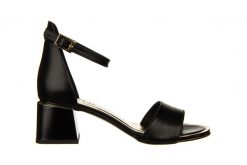 Sandały Bayla-159 4174 076-P Czarny Lico 159031, Skóra naturalna - 36. Czarne sandały Bayla, bez wzorów, ze skóry, biznesowe, bez obcasa, na słupku, bez zapięcia. W wyprzedaży za 179.10 zł.
