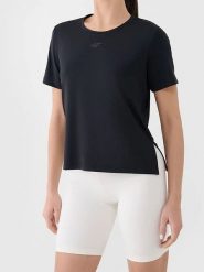 4F Koszulka sportowa w kolorze czarnym rozmiar: XS. Czarne koszulki sportowe 4f, bez wzorów, z materiału, bez ramiączek, outdoorowe. Za 39.99 zł.