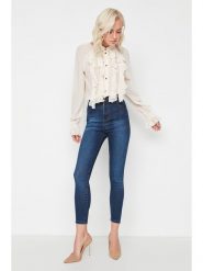 Trendyol Dżinsy - Skinny fit - w kolorze granatowym rozmiar: 36. Niebieskie jeansy Trendyol, bez wzorów, z podwyższonym stanem. Za 97.95 zł.