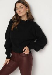 Czarny Sweter Półgolf z Wiskozą i Ozdobnym Splotem na Rękawach Sinovira. Czarne swetry Born2be, na zimę, bez wzorów, z wiskozy, bez ramiączek. Za 109.99 zł.
