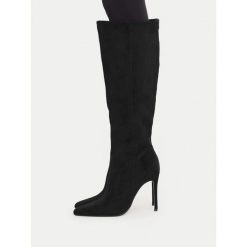 Kozaki Nine West. Czarne kozaki Nine West, bez obcasa, na szpilce, bez zapięcia. Za 379.99 zł.
