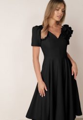 Czarna Elegancka Rozkloszowana Sukienka z Kwiatem 3D Eugorus. Czarne sukienki Born2be, na imprezę, l, z aplikacjami, eleganckie, bez kołnierzyka, bez ramiączek, midi, dopasowane. Za 249.99 zł.