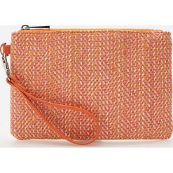 Pleciona kosmetyczka - Pomarańczo. Kufry i kosmetyczki Reserved. Za 39.99 zł.