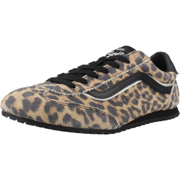 Buty VANS SUPER LOWPRO SUEDE Nadruk zwierzęcy. Trampki Vans, ze skóry, trekkingowe. Za 374.99 zł.