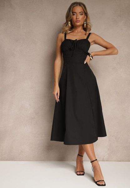 Czarna Koktajlowa Sukienka Gorsetowa Vices z Rozkloszowanym Dołem Kolinnea. Czarne sukienki Renee, na imprezę, l, z aplikacjami, eleganckie, bez kołnierzyka, bez ramiączek, midi, gorsetowe. Za 139.99 zł.