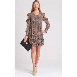 SUKIENKA TWINSET. Czarne sukienki Twinset, na co dzień, bez wzorów, bez kołnierzyka, bez ramiączek, maxi, proste. Za 743.40 zł.