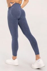 Legginsy fitness damskie Gym Glamour seamless push up. Fioletowe legginsy GYM GLAMOUR, l, bez wzorów, z materiału. Za 169.99 zł.