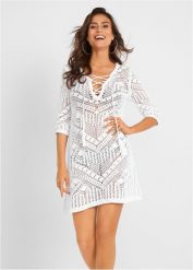 Sukienka plażowa z dzianiny. Białe sukienki bonprix, na plażę, bez wzorów, z dzianiny, bez kołnierzyka, bez ramiączek. Za 119.99 zł.