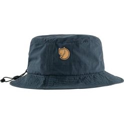 Fjall Raven Kapelusz Travellers Mt Dorośli. Niebieskie kapelusze Fjällräven, bez wzorów, z bawełny. Za 273.60 zł.