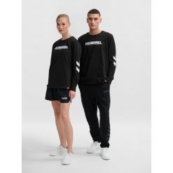 Bluza Hummel hmlLEGACY. Czarne bluzy Hummel, l, bez wzorów, bez kaptura. Za 181.00 zł.