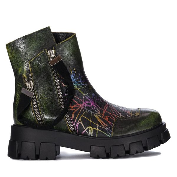 Botki Maciejka. Botki Maciejka, bez wzorów, bez obcasa, na płaskiej podeszwie, bez zapięcia. Za 459.99 zł.