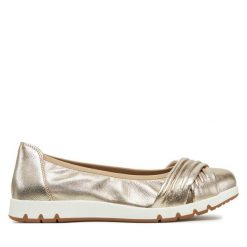 Baleriny Caprice. Żółte baleriny Caprice, bez wzorów, bez obcasa. Za 339.99 zł.