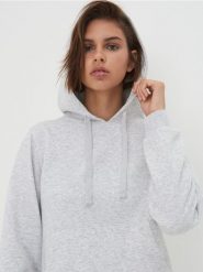 Bluza basic z kapturem - szary. Szare bluzy Sinsay, l, bez wzorów, z dresówki, z kapturem. W wyprzedaży za 29.99 zł.