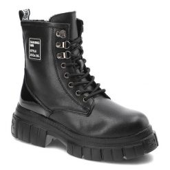 Czarne Botki Filippo Modne Skórzane Buty. Czarne botki Filippo, na zimę, z aplikacjami, z lakierowanej skóry, bez obcasa, na obcasie, bez zapięcia. Za 259.00 zł.