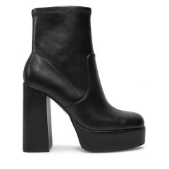 Botki Aldo. Czarne botki Aldo, bez wzorów, bez obcasa, na słupku, bez zapięcia. Za 539.99 zł.