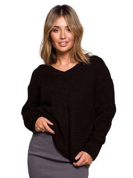 Be Wear Sweter w kolorze czarnym rozmiar: L/XL. Czarne swetry Be Wear, l, bez wzorów, ze splotem, bez ramiączek. Za 205.45 zł.