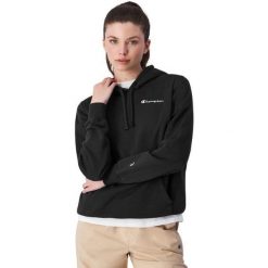 Bluza Z Logo Na Klatce Piersiowej Dla Pań I Panów. Czarne bluzy Champion, l, bez wzorów, z bawełny, z kapturem. Za 392.99 zł.