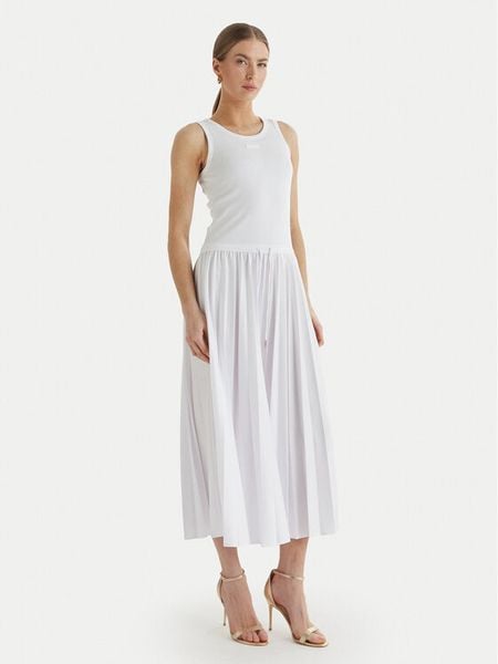 JOOP! Sukienka codzienna Tildy 30100627 Biały Regular Fit. Białe sukienki Joop!, na co dzień, bez wzorów, z bawełny, bez kołnierzyka, bez ramiączek, proste. Za 439.99 zł.