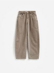 Jeansy barrel leg - brązowy. Brązowe jeansy Reserved, bez wzorów. Za 129.99 zł.