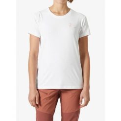 Koszulka szybkoschnąca damska Helly Hansen Skog Recycled Graphic Tee. Białe koszulki sportowe Helly Hansen, bez wzorów, bez ramiączek. Za 156.99 zł.