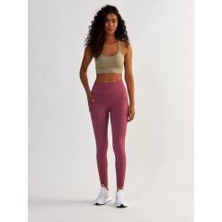 Legginsy fitness damskie Beshaped Lift Me Up z kieszeniami. Czerwone legginsy BESHAPED, m, bez wzorów, z nylonu. W wyprzedaży za 169.15 zł.