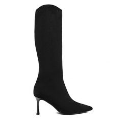 Kozaki JENNY. Czarne kozaki Jenny, bez obcasa, na szpilce, bez zapięcia. Za 229.99 zł.