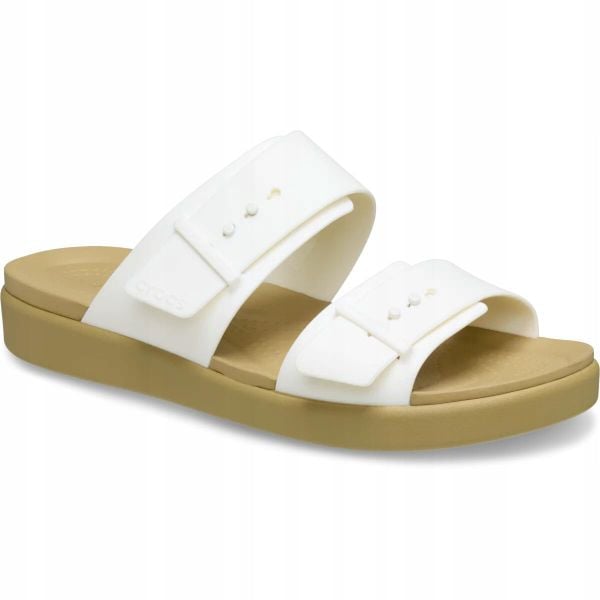 Sandały dla Kobiet Crocs Brooklyn Buckle Low. Białe sandały Crocs, bez wzorów, z materiału, eleganckie, bez obcasa, na obcasie, bez zapięcia. Za 239.99 zł.