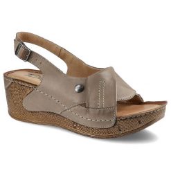 Beżowe Sandały Damskie Pollonus Wygodne Buty. Brązowe sandały Pollonus, bez wzorów, z materiału, bez obcasa, na koturnie, bez zapięcia. Za 149.00 zł.