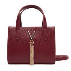 Torebka Valentino. Czerwone torebki klasyczne Valentino, bez wzorów, bez dodatków. Za 469.99 zł.