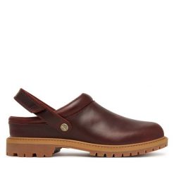 Klapki Timberland. Czerwone klapki Timberland, bez wzorów, bez obcasa. Za 749.99 zł.