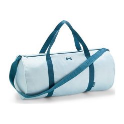 Torba sportowa w kolorze jasnoniebieskim - (S)55 x (W)26 x (G)26 cm. Niebieskie torby na ramię Under Armour, bez wzorów, z materiału, sportowe, przez ramię, bez dodatków. W wyprzedaży za 89.95 zł.