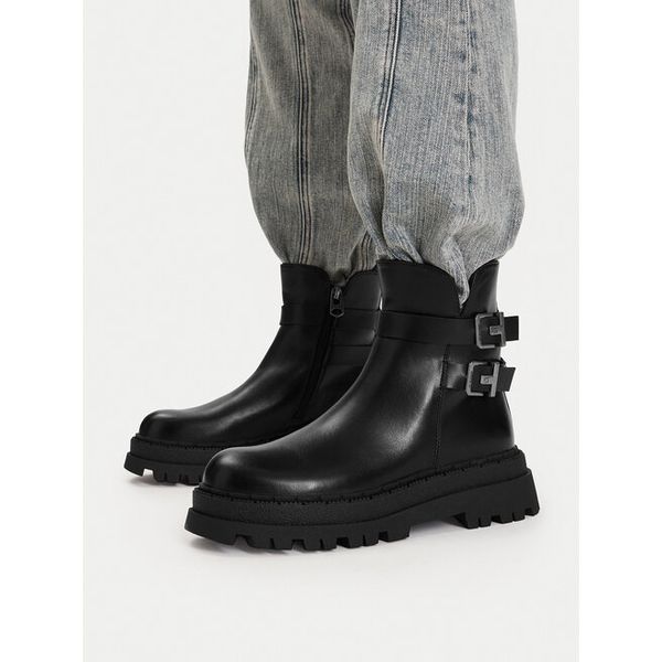 Botki G-Star. Czarne botki G-Star, bez wzorów, bez obcasa, na płaskiej podeszwie, bez zapięcia. Za 249.99 zł.
