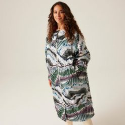 Płaszcz plażowy unisex Christian Lacroix Lebosc. Szare płaszcze Regatta, l, bez wzorów, bez kaptura. W wyprzedaży za 279.99 zł.