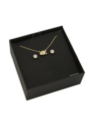Coach Zestaw naszyjnik i kolczyki Signature Necklace & Earring Set 37412845GLD110 Złoty. Żółte naszyjniki Coach, metalowe. Za 429.99 zł.