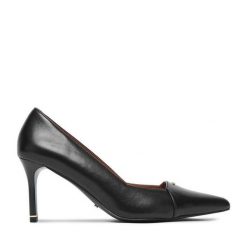 Szpilki MEXX. Czarne szpilki Mexx, bez wzorów, bez obcasa, na szpilce, bez zapięcia. Za 329.99 zł.