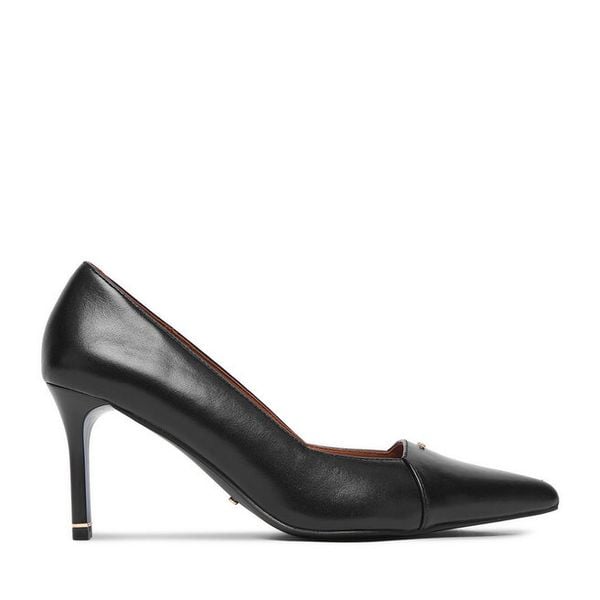 Szpilki MEXX. Czarne szpilki Mexx, bez wzorów, bez obcasa, na szpilce, bez zapięcia. Za 329.99 zł.