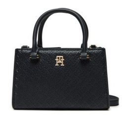 Torebka Tommy Hilfiger. Torebki klasyczne TOMMY HILFIGER, bez wzorów, bez dodatków. Za 299.99 zł.