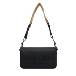 Torebka LOVE MOSCHINO. Czarne torebki klasyczne Love Moschino, bez wzorów, bez dodatków. Za 839.99 zł.