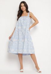 Niebieska Bawełniana Sukienka w Kwiaty Ozdobiona Marszczeniem Lilinoa. Niebieskie sukienki Born2be, na co dzień, na lato, l, bez wzorów, z bawełny, eleganckie, bez kołnierzyka, bez ramiączek, midi, proste. Za 149.99 zł.