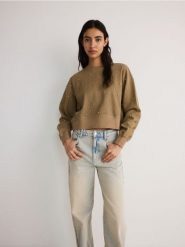 Bawełniana bluza z aplikacjami - beżowy. Brązowe bluzy Reserved, l, z aplikacjami, z bawełny, bez kaptura. W wyprzedaży za 45.99 zł.