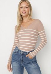 Beżowa Bluzka z Bawełną w Paski Ozdobiona Guzikami Gelvila. Brązowe bluzki Born2be, s, bez wzorów, z bawełny, bez kołnierzyka, bez ramiączek. Za 59.99 zł.